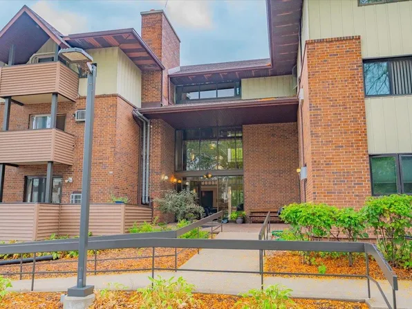 10 Maple Wood Lane #6, Madison, WI 53704