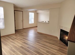 1297 High St APT 100, Wadsworth, OH 44281