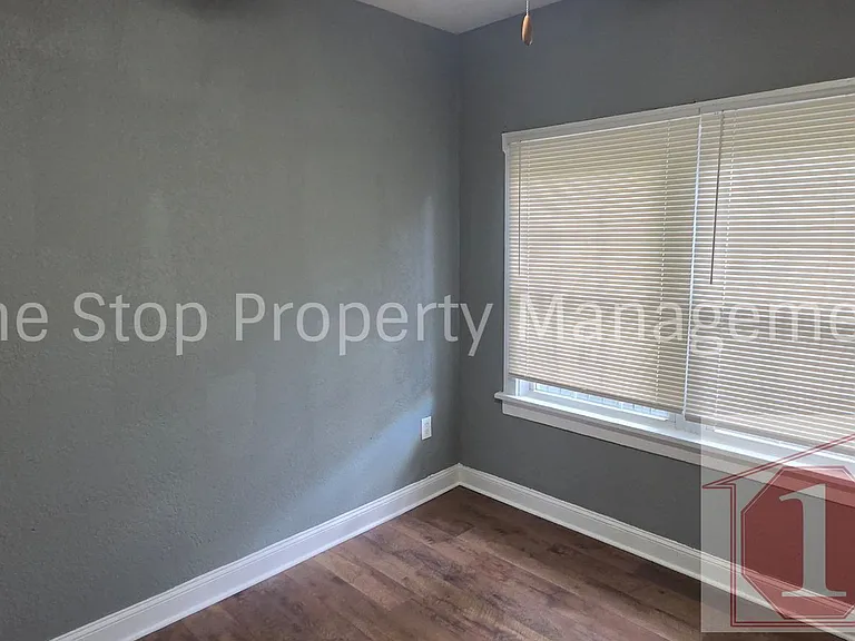 5441 E 27th St — Photo 13