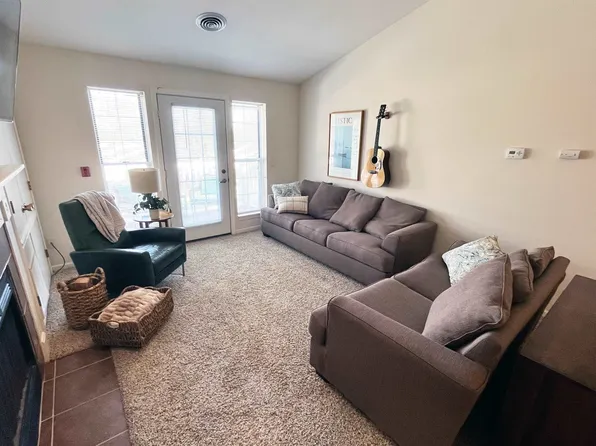 802 Kottke Dr Unit 5, Madison, WI 53719