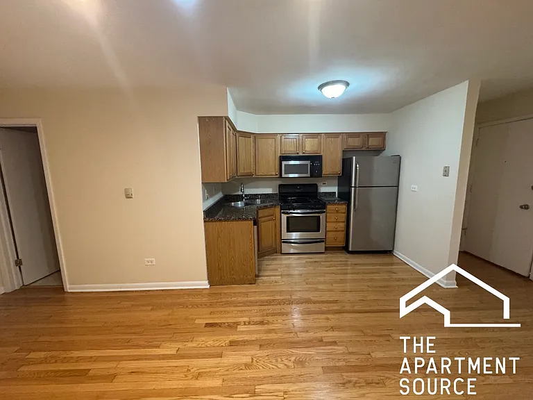 4056 N California Ave #2C — Photo 4