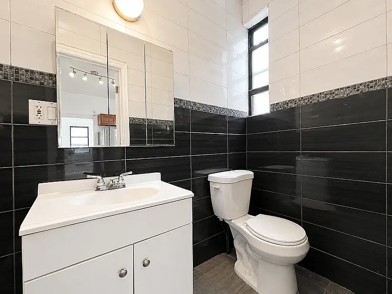 1143 Nostrand Ave #6 — Photo 7