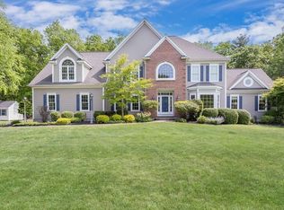 45 Silver Fox Rd, Franklin, MA 02038