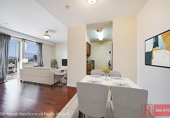 5th image of 4040 75th St APT 7J