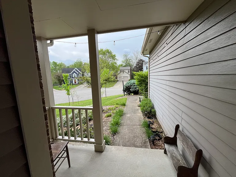 6400 Belmont Park Ct — Photo 41