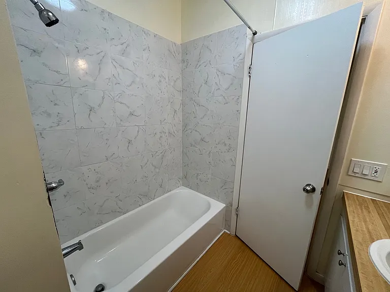 170 Meriden Rd #3 — Photo 4