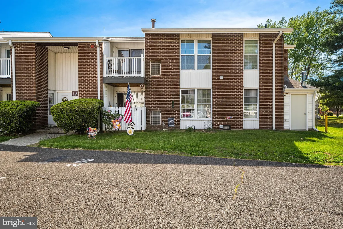 Building Photo - 275 Green St #4A6