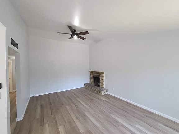5th image of 26 W Concorda Dr #104-1