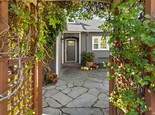2575 5th Avenue W, Seattle, WA 98119