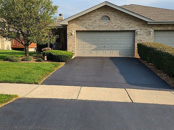 3rd image of 9420 174th St