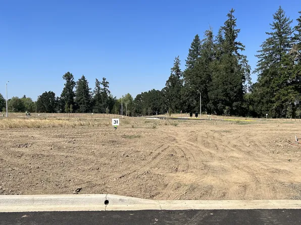 1521 NW Tracy St #31, McMinnville, OR 97128