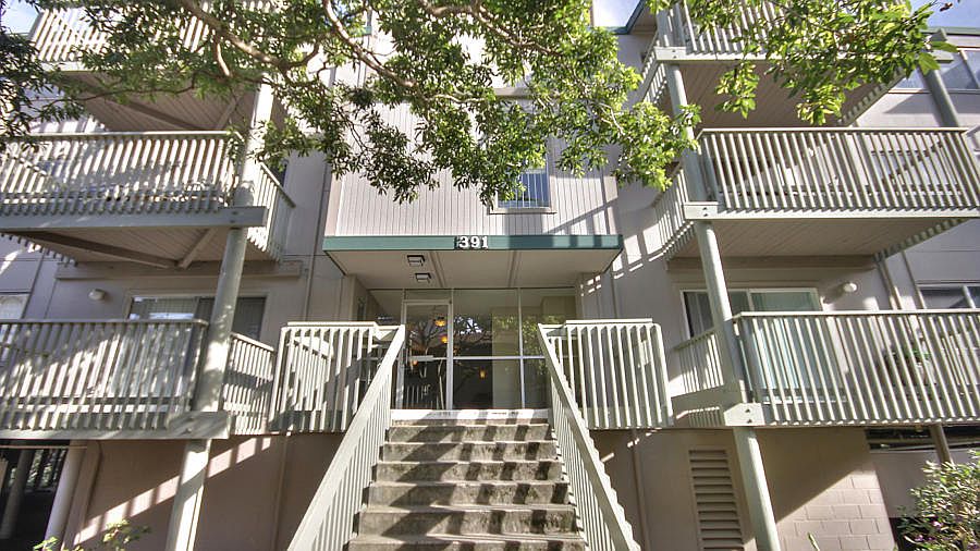 1st image of 391 Mandarin Dr APT 209