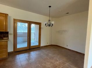 15570 Avenue 292, Visalia, CA 93292