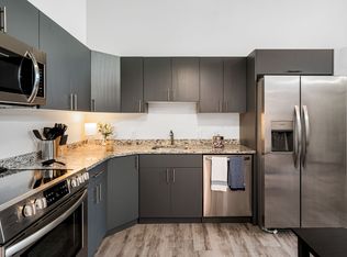 300 Penn St #207, Pennsburg, PA 18073