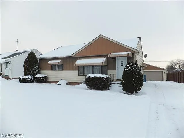 5599 Nathan Dr photo 1