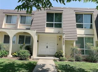 9704 Paseo De Oro, Cypress, CA 90630