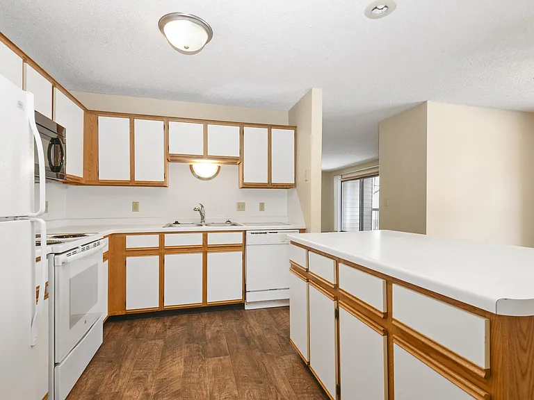 Dellwood Estates — Photo 14