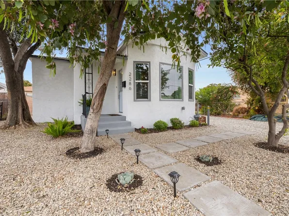 2286 Couts Ave, Commerce, CA 90040