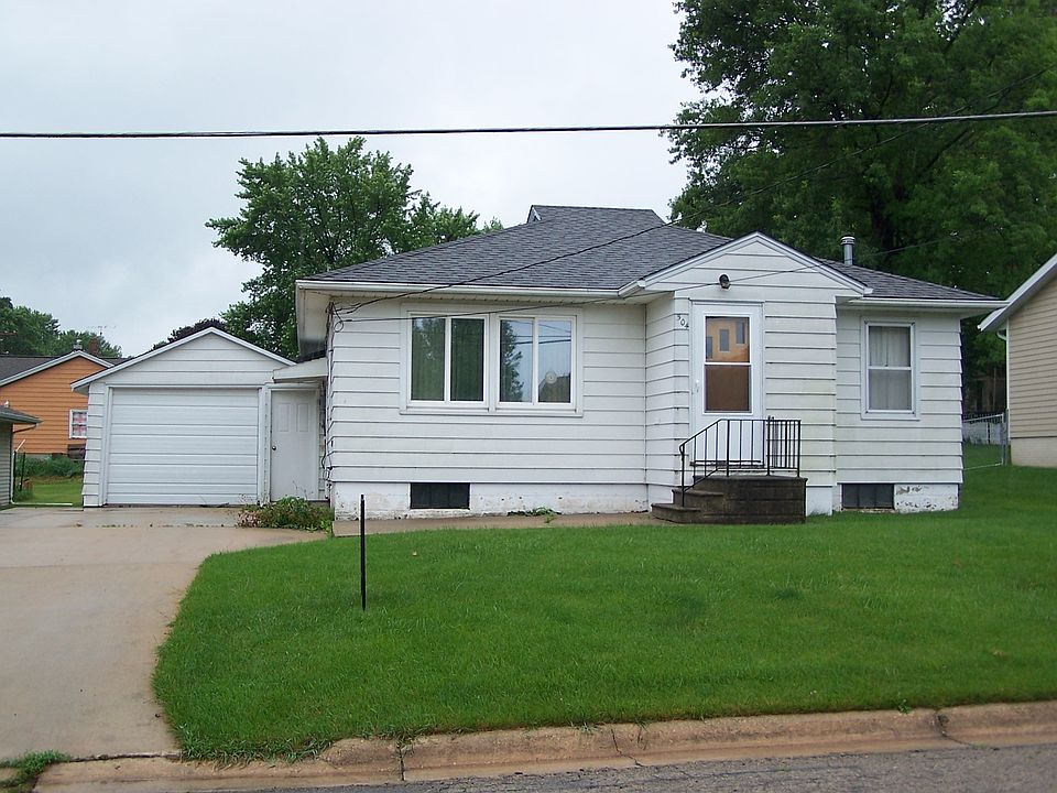1st image of 504 C Ave