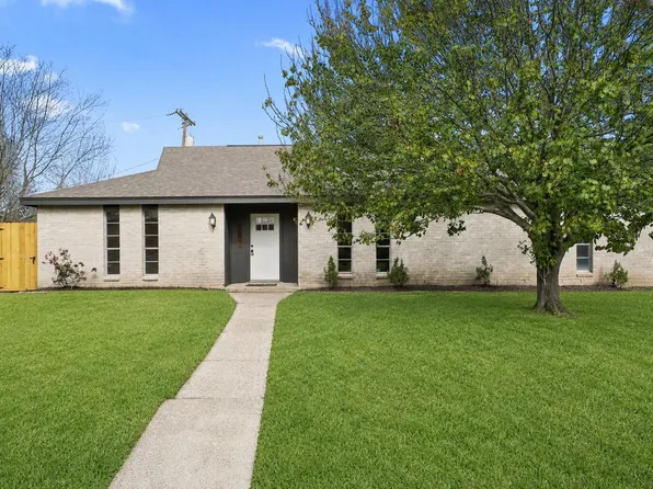 9002 San Jose Ave, Texas City, TX 77591