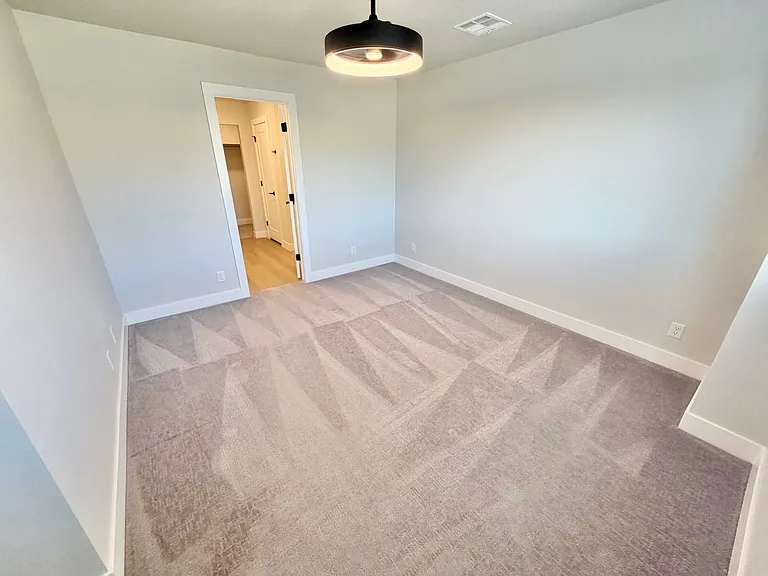 3934 E Fossil Way — Photo 11