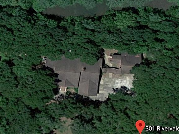 2nd image of 301 Rivervale Dr