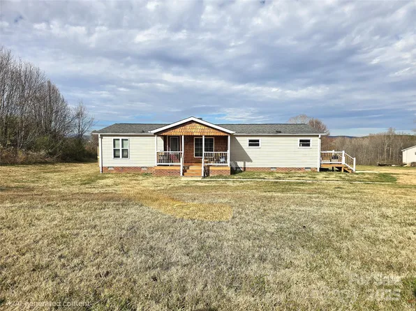 125 Hallman Mill Rd, Vale, NC 28168