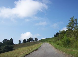 478 Ashton Ln, Sneedville, TN 37869