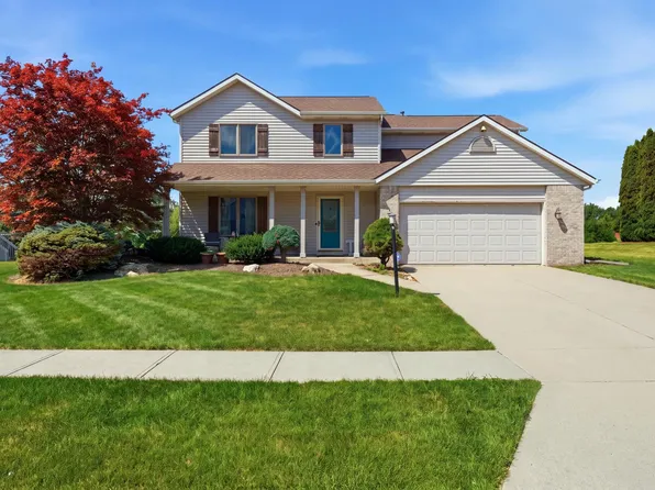 216 Old Bog Rd, Avilla, IN 46710