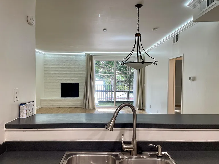 3231 Cheviot Vista Pl #105 — Photo 6