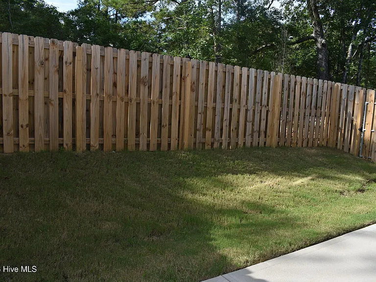 4354 Beautiful Pond Park — Photo 9