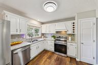 1111 Shadowoak Dr-S2410-015.jpg
