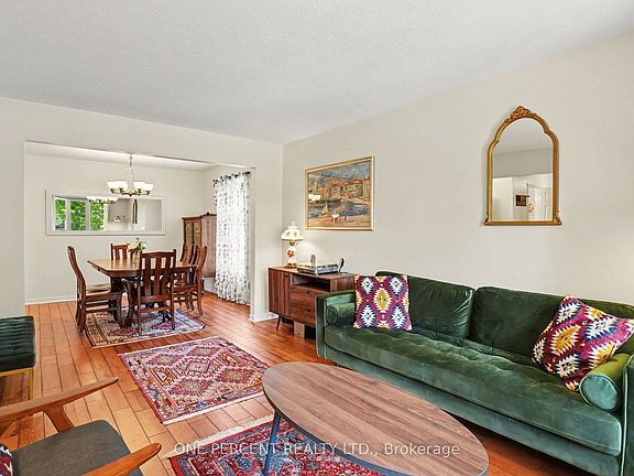 3rd image of 161 Beechfern Dr