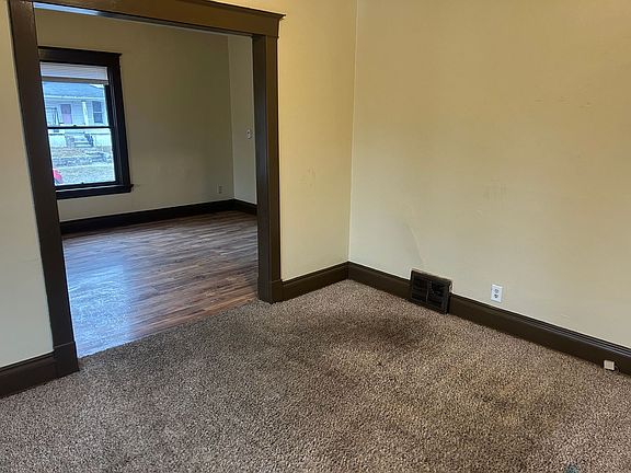 5th image of 301 Parker Ave