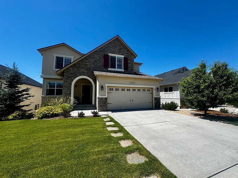 4553 Hanging Lake Cir — Photo 2