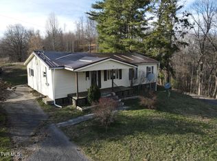 3849 Nealy Rdg, Clinchco, VA 24226