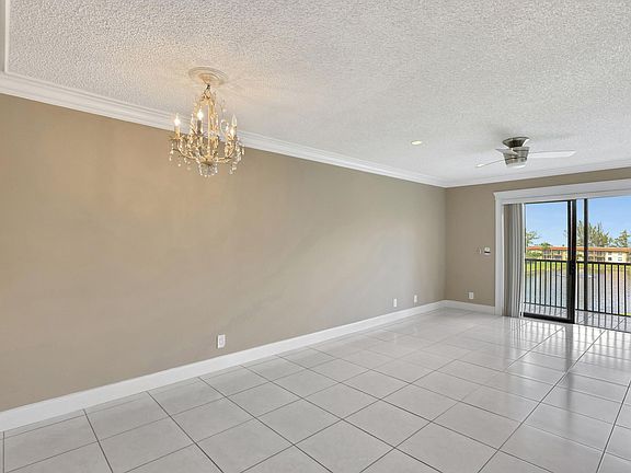 5th image of 21909 Lake Forest Cir APT 206