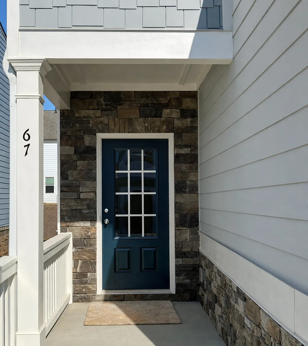 67 Briarwood Dr — Photo 2