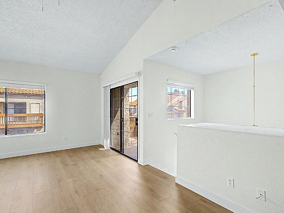 5th image of 818 S Westwood APT 210