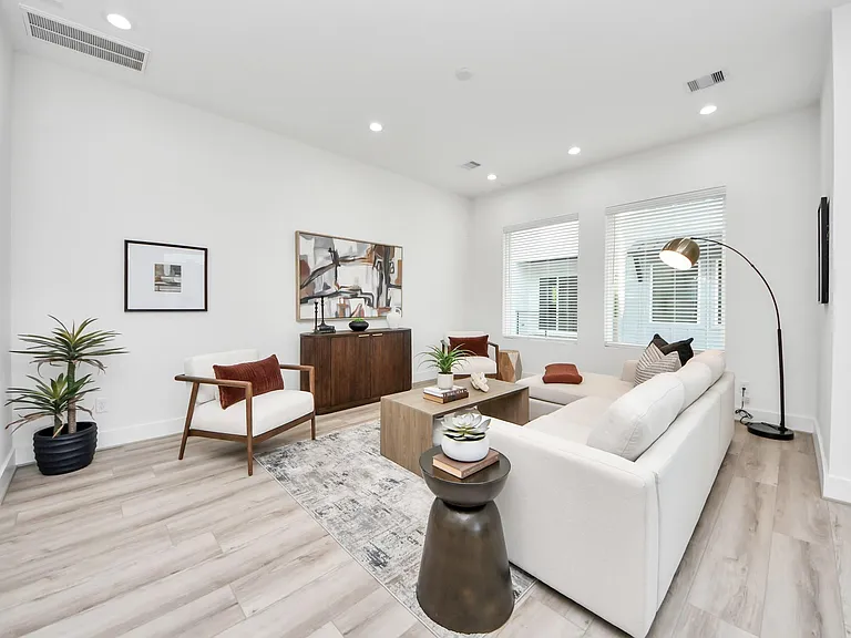 7723 Hammerly Blvd #B — Photo 14