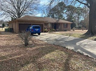 1714 Meadowlark Dr, Union City, TN 38261