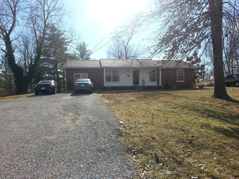1st image of 1007 W Grand Ave