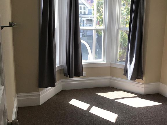 2nd image of 1616 Broderick St #1