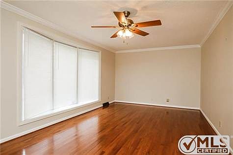 2nd image of 104 Kimbrough Ct