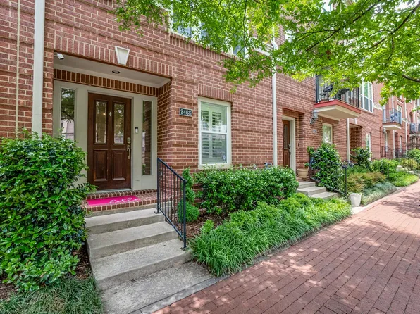 2468 Worthington St, Dallas, TX 75204