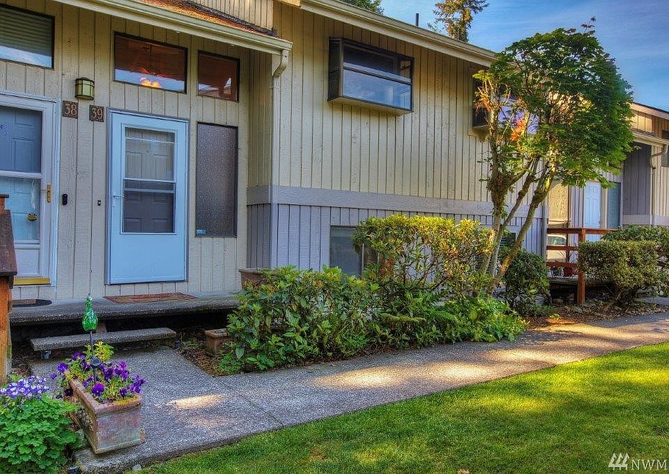 1st image of 3435 Auburn Way S #D