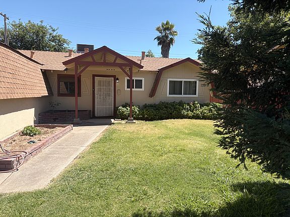 2nd image of 6834 Treebine Ave #1