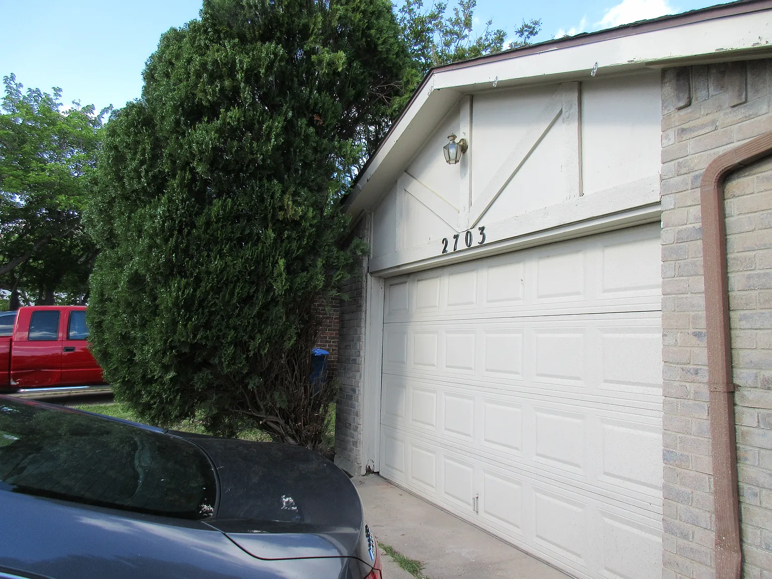 3 bed, 1400 sqft, $1,895 — Photo 2
