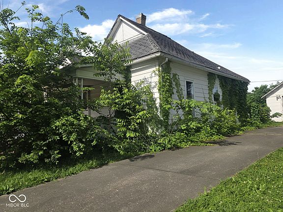 3rd image of 138 N 11th St