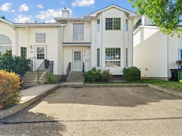 3311 N 58th St NW #26, Edmonton, AB T6L 6X3